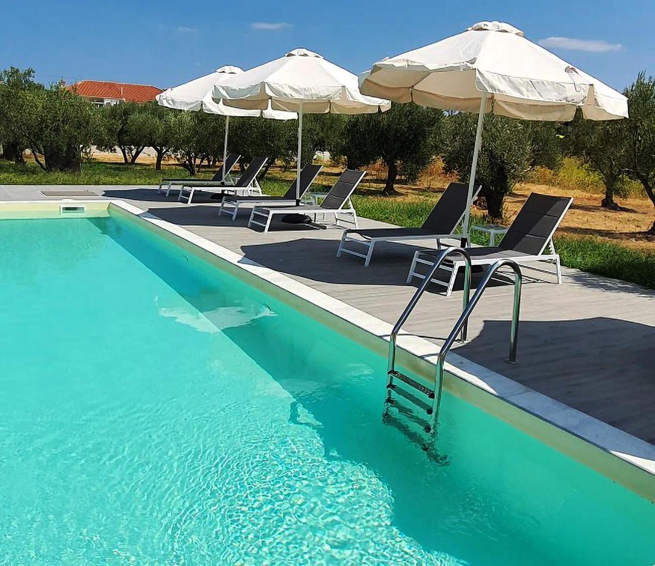 Eleonas Suites Sarti Exterior photo